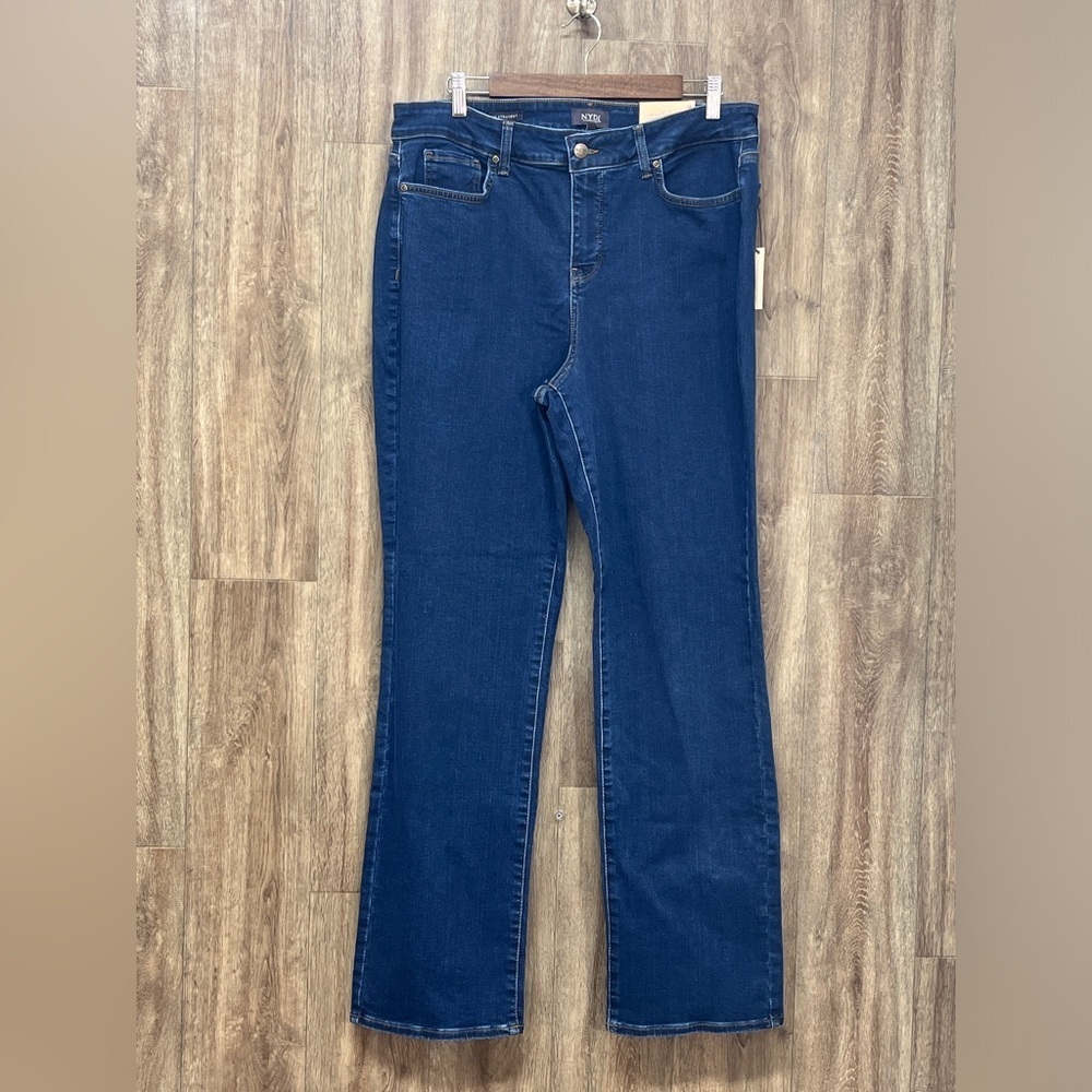 NEW NYDJ Marilyn Straight